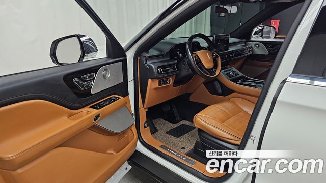 Lincoln Aviator (II) 3.0 Black Label AWD 2021 — фото 10