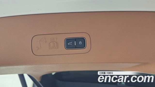 Lincoln Aviator (II) 3.0 Black Label AWD 2021 — фото 16