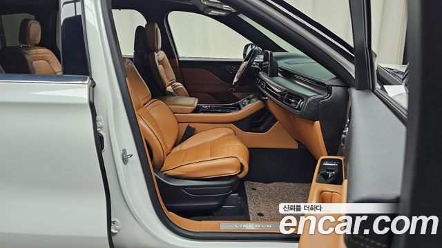 Lincoln Aviator (II) 3.0 Black Label AWD 2021 — фото 26