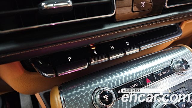 Lincoln Aviator (II) 3.0 Black Label AWD 2021 — фото 27