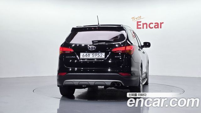 Hyundai Santa Fe (DM) Diesel(e-VGT) 2.2 2WD Exclusive 2013 — фото 4