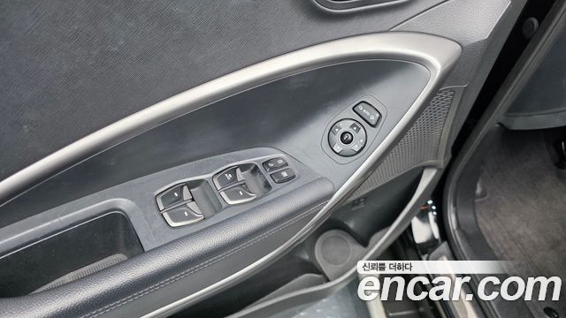 Hyundai Santa Fe (DM) Diesel(e-VGT) 2.2 2WD Exclusive 2013 — фото 19