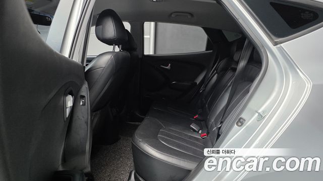 Hyundai Tucson ix Diesel(e-VGT) 2WD Smart special 2014 — фото 12