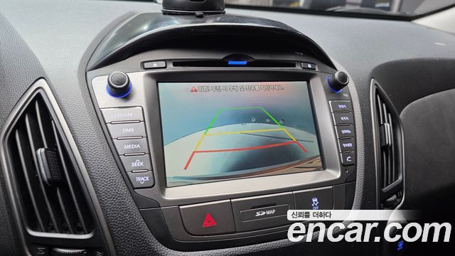 Hyundai Tucson ix Diesel(e-VGT) 2WD Smart special 2014 — фото 14