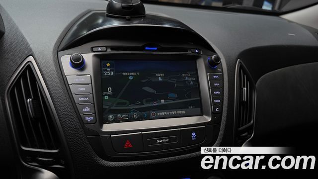 Hyundai Tucson ix Diesel(e-VGT) 2WD Smart special 2014 — фото 16
