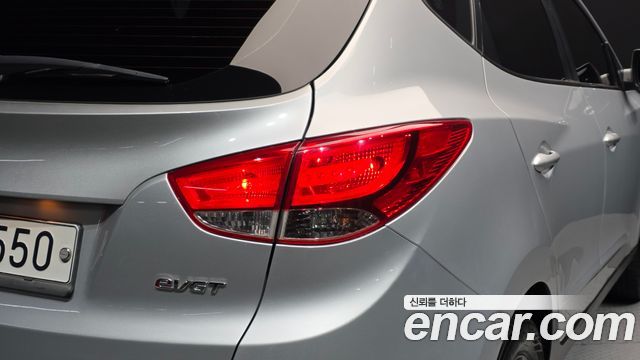 Hyundai Tucson ix Diesel(e-VGT) 2WD Smart special 2014 — фото 23