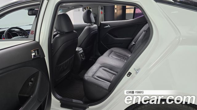 Kia K5 2.0 Luxury 2013 — фото 11