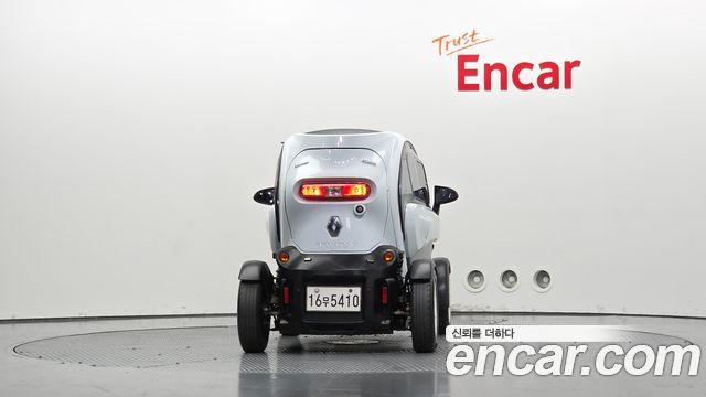 Renault Korea Twizy Cargo(1-seater+Trunk) 2018 — фото 4