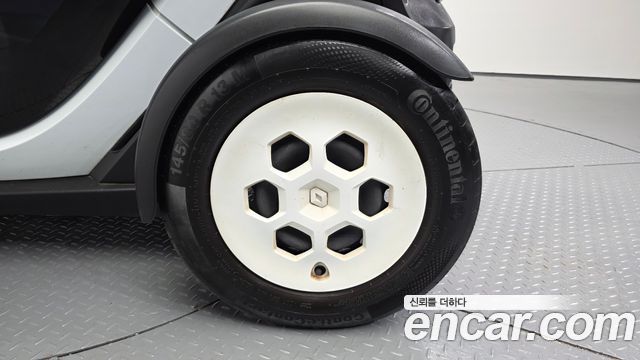 Renault Korea Twizy Cargo(1-seater+Trunk) 2018 — фото 21