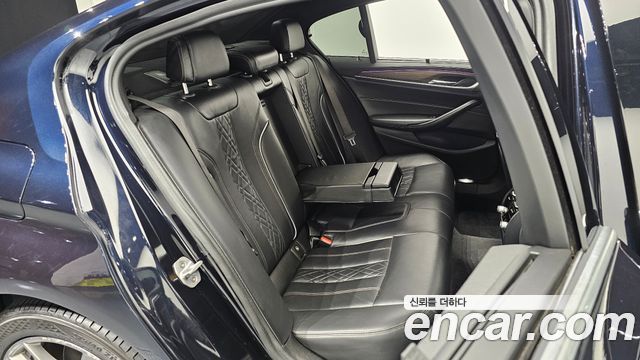 BMW 5 Series (G30) 530i M Sport Package Plus 2018 — фото 11