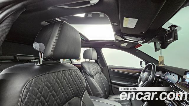 BMW 5 Series (G30) 530i M Sport Package Plus 2018 — фото 19