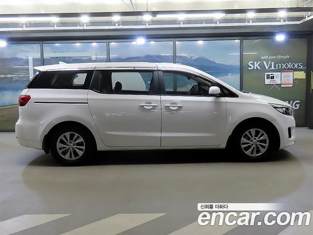 Kia Carnival 11-seater Deluxe 2016 — фото 3