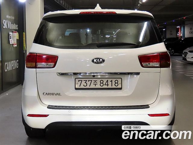 Kia Carnival 11-seater Deluxe 2016 — фото 5