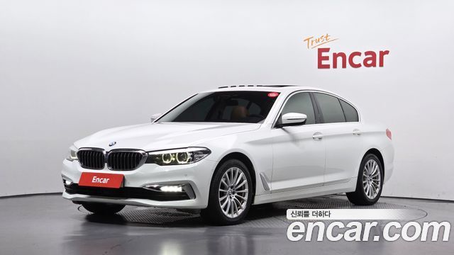BMW 5 Series (G30) 520i Luxury 2020 — фото 1