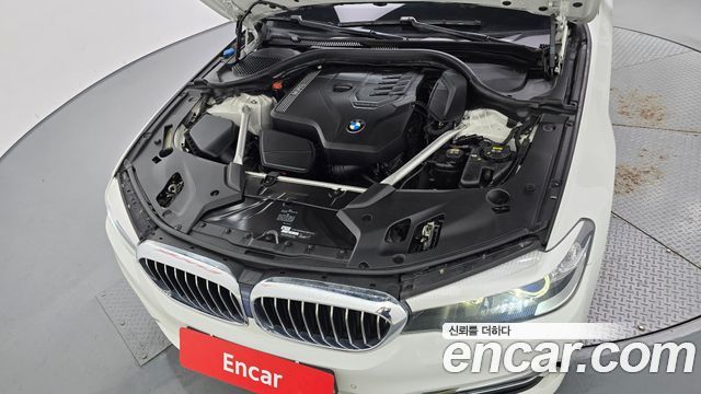BMW 5 Series (G30) 520i Luxury 2020 — фото 6