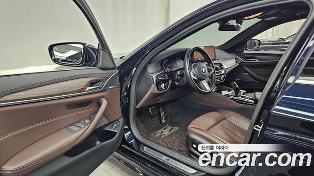 BMW 5 Series (G30) 530i xDrive M Sport Package 2021 — фото 10