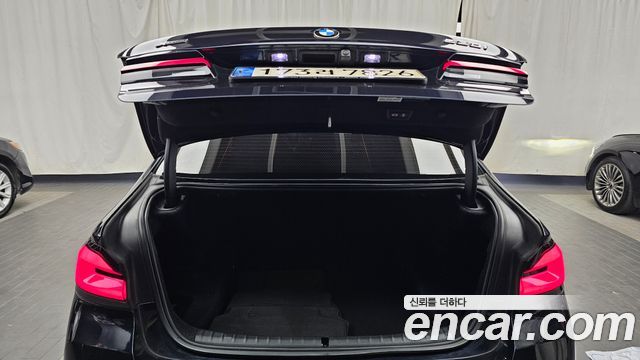 BMW 5 Series (G30) 530i xDrive M Sport Package 2021 — фото 18