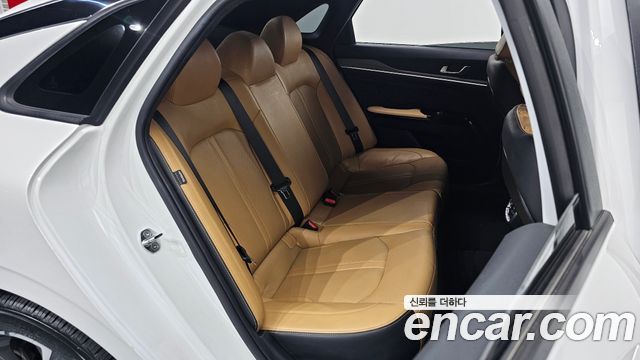 Kia K5 (III) 2.0 Noblesse 2020 — фото 11