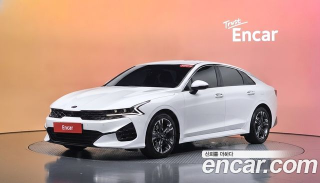 Kia K5 (III) 2.0 Noblesse 2020 — фото 1