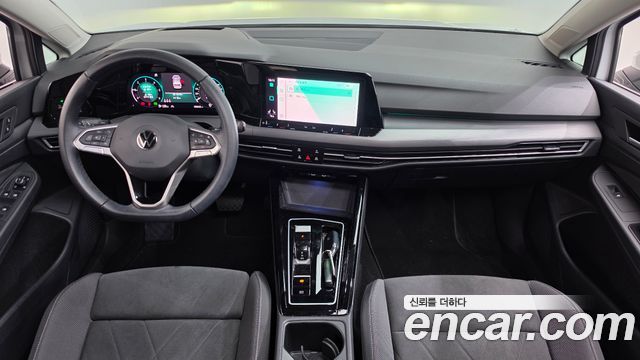 Volkswagen Golf (VIII) 2.0 TDI Prestige 2023 — фото 7