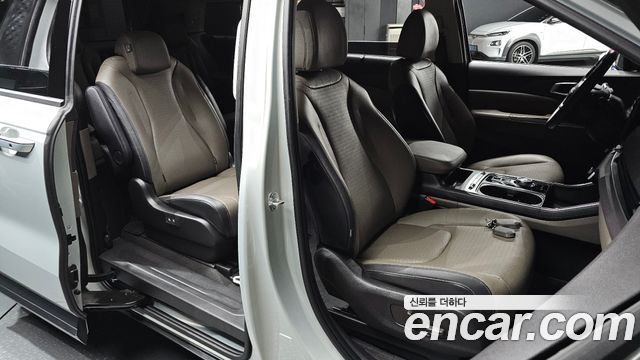 Kia Carnival (IV) Diesel 9-Seater Noblesse 2025 — фото 11