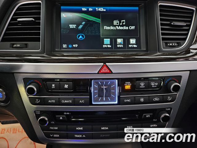 Genesis G80 3.3 GDI Luxury 2018 — фото 20