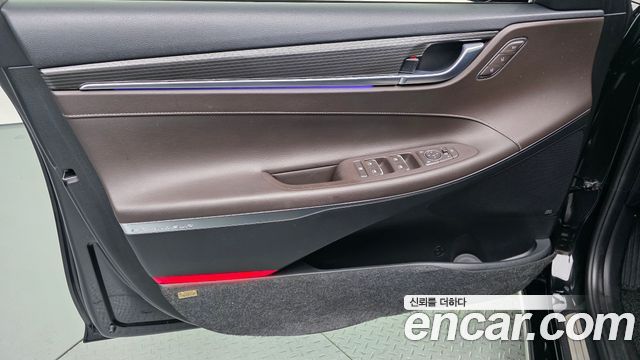 Hyundai Grandeur (IG) 2.4 Premium Special 2018 — фото 24
