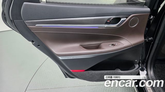 Hyundai Grandeur (IG) 2.4 Premium Special 2018 — фото 25
