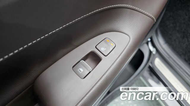 Hyundai Grandeur (IG) 2.4 Premium Special 2018 — фото 29