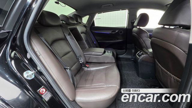 Hyundai Grandeur (IG) 2.4 Premium Special 2018 — фото 32