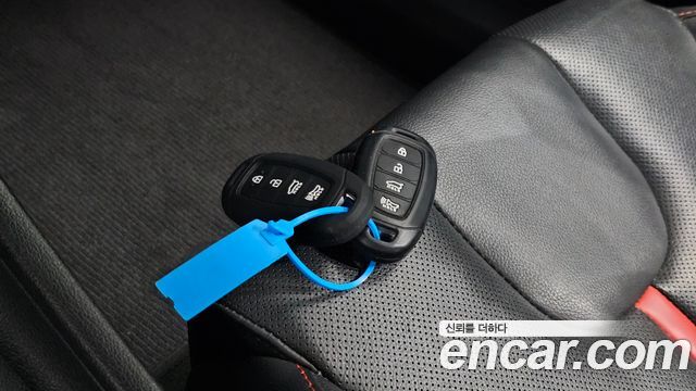 Hyundai Veloster (JS) 1.6 Turbo Sport Core 2018 — фото 31