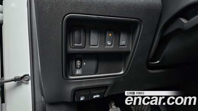 Renault Korea QM6 Gasoline 2WD LE 2019 — фото 19