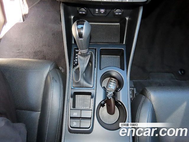 Hyundai Tucson Gasoline 1.6 turbo 2WD Modern 2018 — фото 10
