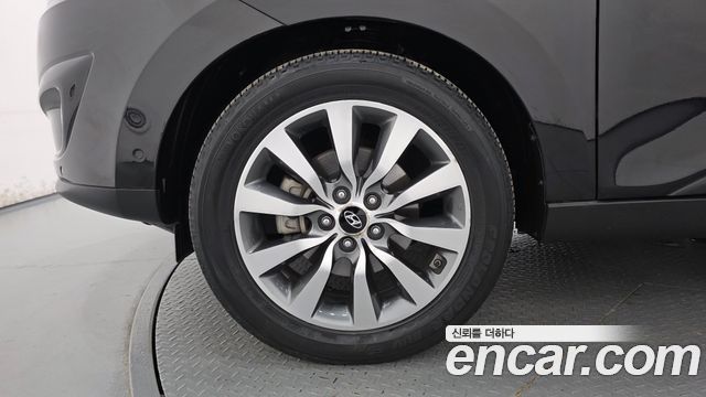 Hyundai Tucson ix Diesel 2WD LMX20 Premium 2012 — фото 5