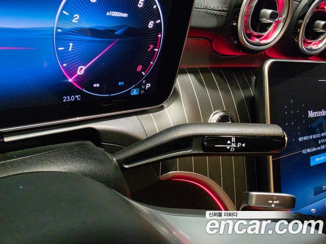 Mercedes-Benz CLE-Class (C236) CLE450 4MATIC Cabriolet 2026 — фото 9