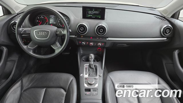 Audi A3 25 TDI Dynamic Sportback 8V 2015 — фото 7