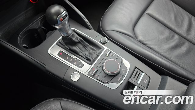 Audi A3 25 TDI Dynamic Sportback 8V 2015 — фото 9