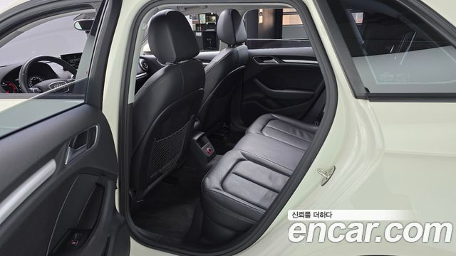 Audi A3 25 TDI Dynamic Sportback 8V 2015 — фото 11