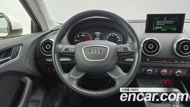 Audi A3 25 TDI Dynamic Sportback 8V 2015 — фото 13