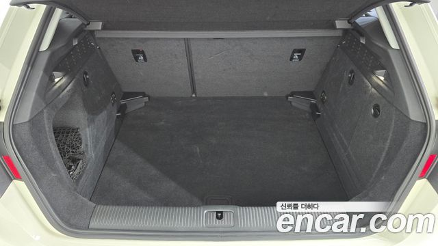 Audi A3 25 TDI Dynamic Sportback 8V 2015 — фото 16