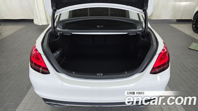 Mercedes-Benz C-Class (W205) C220 d Avantgarde 2019 — фото 20