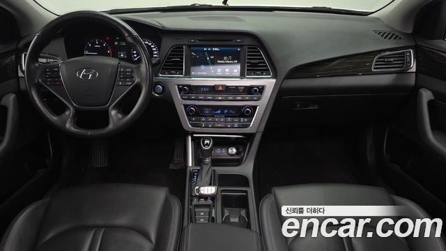 Hyundai Sonata (LF) 1.7 Diesel Smart Special 2017 — фото 7