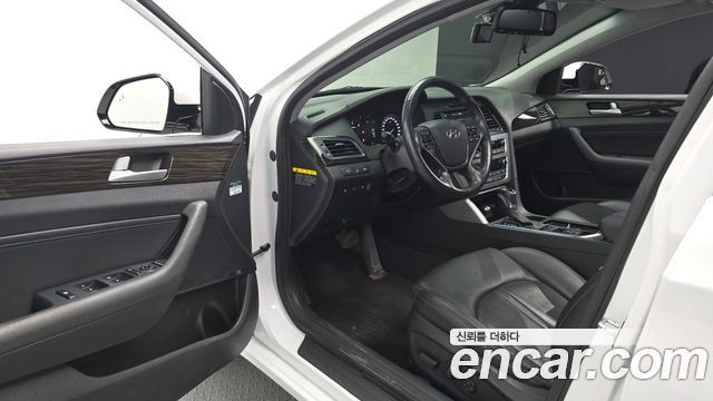 Hyundai Sonata (LF) 1.7 Diesel Smart Special 2017 — фото 10