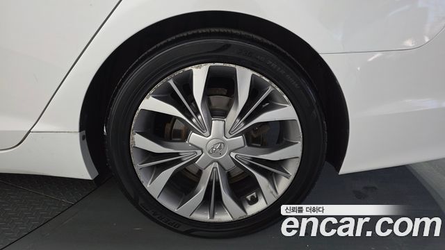 Hyundai Sonata (LF) 1.7 Diesel Smart Special 2017 — фото 21