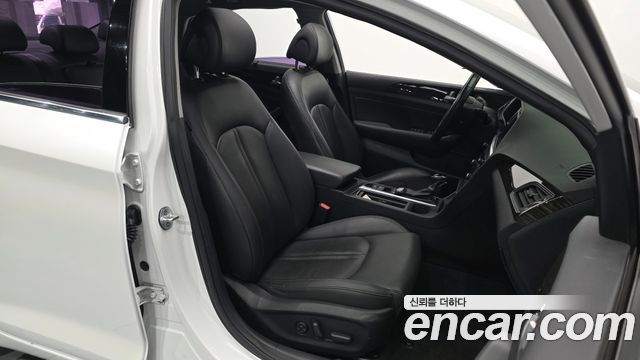 Hyundai Sonata (LF) 1.7 Diesel Smart Special 2017 — фото 26