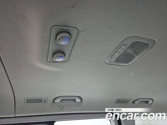 Hyundai Grand Starex 4WD Guard car of chidren 2017 — фото 15