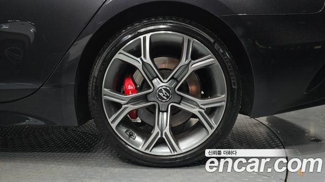 Kia Stinger 3.3 Turbo AWD GT 2020 — фото 21