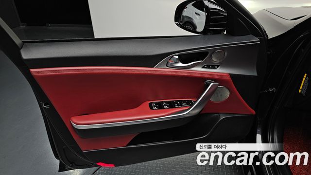 Kia Stinger 3.3 Turbo AWD GT 2020 — фото 24