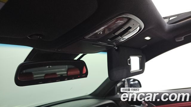 Kia Stinger 3.3 Turbo AWD GT 2020 — фото 31
