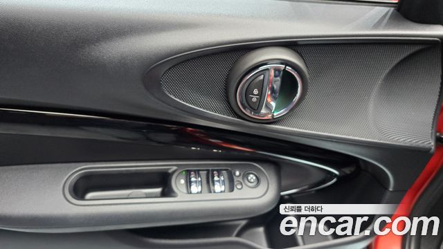 MINI Cooper Clubman High 2nd 2020 — фото 27